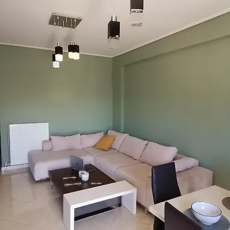 Quiet In A Private House *